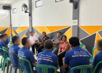 6ff73e02 f417 43b1 81ef ae540d5b8d58