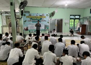 Foto kamad penutup