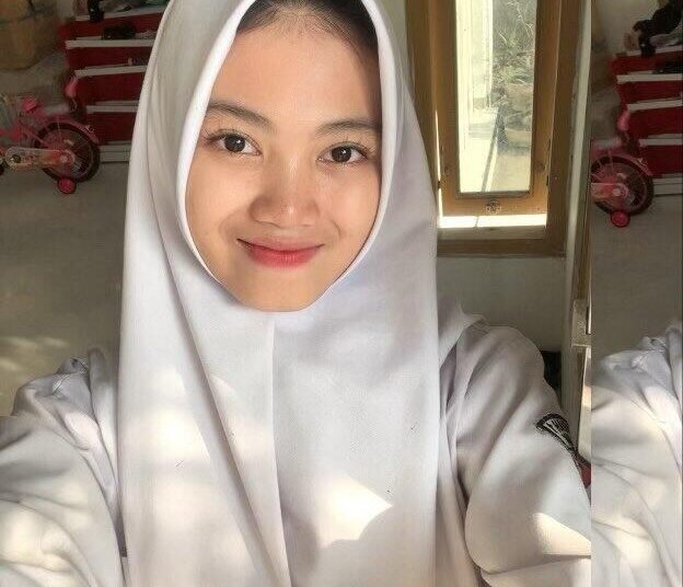 Perjalanan Regina Aprilia, Meraih Emas Kompetisi Siswa Cerdas Nasional Bidang Bahasa Indonesia 46 IMG 20250928 WA0025