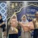 Prestasi SMPIK Awards 2024: Kategori Murid dan Guru Ter D’Best di SMP Swasta Ternama Depok 53 Muhammad Fakhri Husaini saat menerima penghargaan Siswa Ter D’Best pada SMPIK Awards 2024.