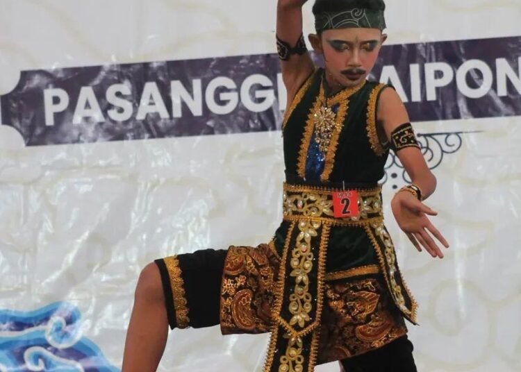 Prestasi Gemilang Muhammad Nicky Anggara di Dunia Seni dan Akademik 46 Foto Muhammad Nicky Anggara