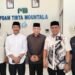 Dewan Pengawas Abu lis ( paling kanan) bersama Bupati Aceh Besar Syeh Muharram Idris , Wakil Bupati Syukri A Djalil, Plt Dirut Perumda Tirta Mountala Ir Yusmadi