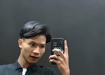 Muhammad Aditya (WORTEL), owner map Mount Cikawe di platform Roblox.