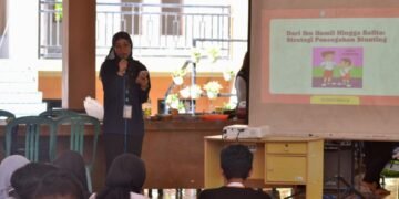 Sosialisasi strategi pencegahan Stunting pada Balita di Balai Desa Jelun, Kecamatan Licin, Kabupaten Banyuwangi, Provinsi Jawa Timur (02/03/2025). 
Sumber : Dokumentasi pribadi