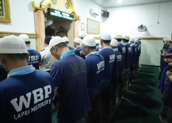 Warga Binaan Lapas Mojokerto Laksanakan Sholat Ghoib Untuk Wakil Presiden RI Ke-6 Try Sutrisno 46 WhatsApp Image 2026 03 03 at 15.27.18