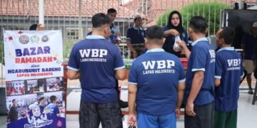 Meriah dan Produktif, Bazar Lapas Mojokerto Dorong UMKM Warga Binaan 31 WhatsApp Image 2026 03 03 at 19.42.06