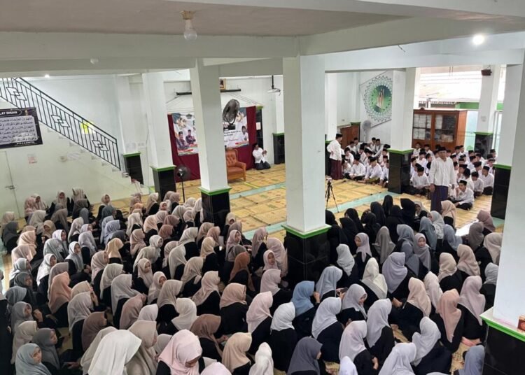 Peringatan Nuzulul Qur’an Matsanaba, Diisi Mujahadah hingga Buka Bersama 46 WhatsApp Image 2026 03 09 at 10.32.19