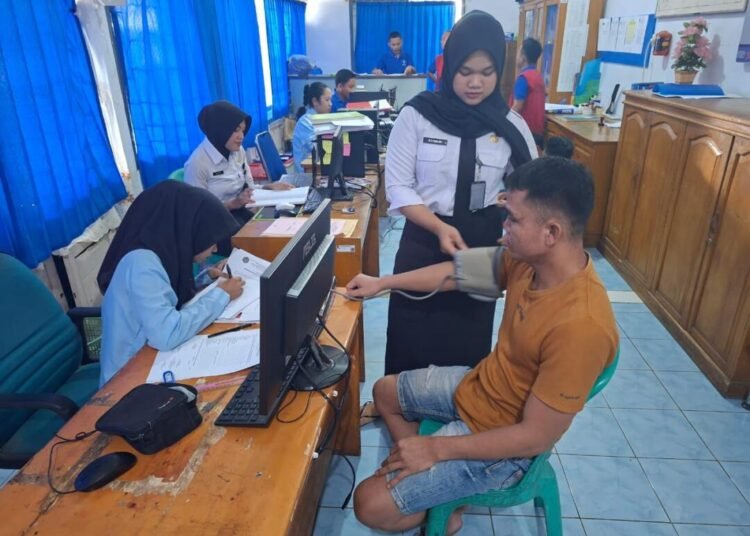 Pastikan Kesehatan Tahanan Terpantau Sejak Awal, Lapas Arga Makmur Laksanakan Pemeriksaan Kesehatan Tahanan Baru 46 WhatsApp Image 2026 03 11 at 18.08.20 1