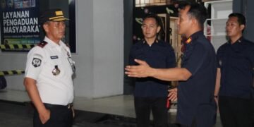 Pastikan Layanan Lebaran Optimal, Kakanwil Ditjenpas Bengkulu Tinjau Kunjungan Idul Fitri di Rutan Bengkulu 29 WhatsApp Image 2026 03 20 at 12.21.54