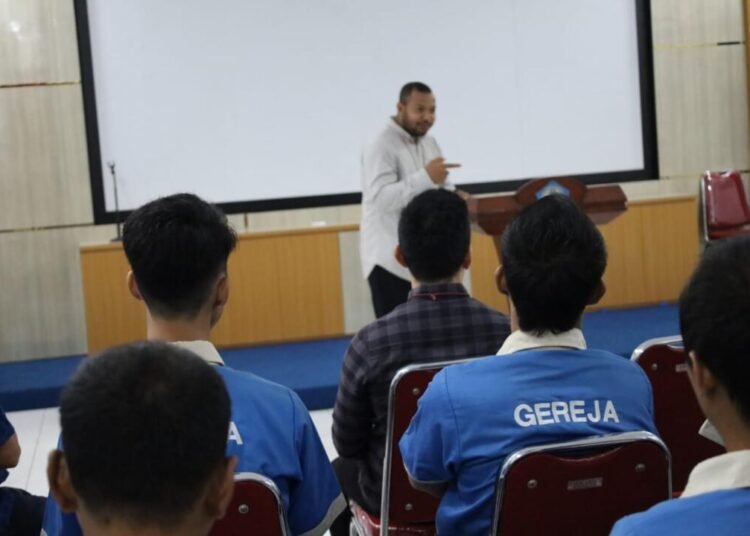 Hadirkan Pembinaan Penuh Makna, Lapas Mojokerto Bersama Yayasan Rise N Shine Surabaya Layani Warga Binaan Kristiani 46 WhatsApp Image 2026 03 25 at 10.15.57