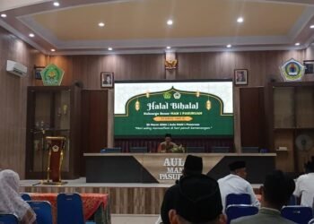 foto bapak Nasrudin, S.Pd., M.Si  memberikan sambutan