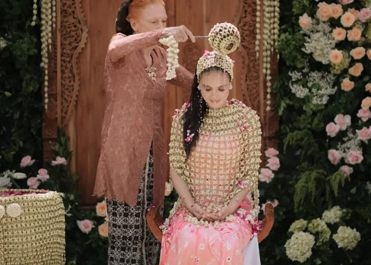 c6d4e693978329f15fda9e13cb8e98afb8bcbf14 1