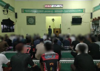 e0869358 93b2 4d08 a2fd fb076e8ef2ee