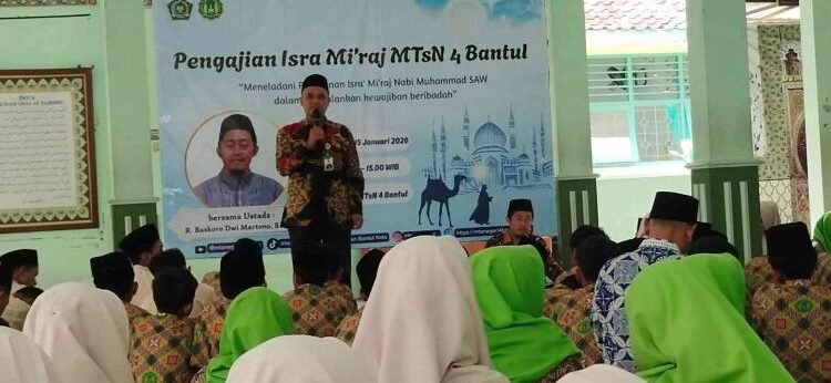 MTsN 4 Bantul Gelar Pengajian Isra Mi'raj 46 foto berita isra mi raj 1 696ae587ed64153de80e3252