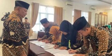 foto berita kamad mtsn 4 menandatanganan perkin 2026 695773f934777c36e25c1102