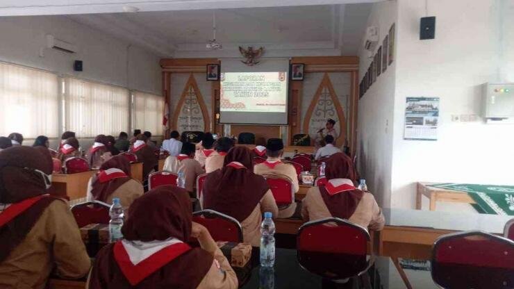 foto laporan kegiatan dan keuangan 2025 11zon 6979c71234777c06de775a92