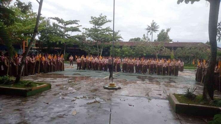 Pelaksanaan Ekstrakurikuler Pramuka Perdana Semester Genap MTsN 4 Bantul 46 foto pramuka perdana genap 11zon 6975596bc925c43ea578ad49