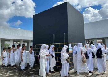 Manasik Haji Sejak Dini, Siswa Kelas VIII MTs Negeri 4 Bantul Antusias Ikuti Latihan di Pusdiklat Haji Tamanan 50 manasik 6996b018ed64157dad5e1e52