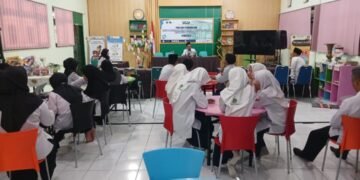 rapat kemah