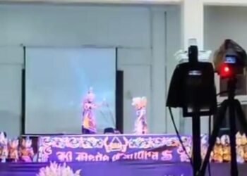 Saat pergelaran berlangsung