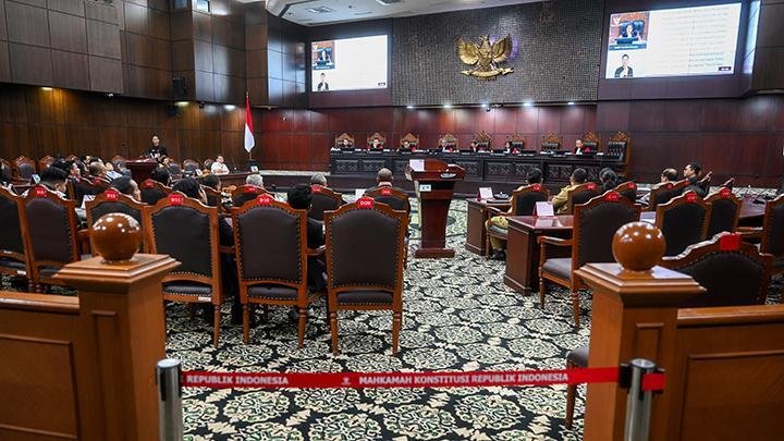 Suasana sidang putusan uji materi Undang-Undang Pilkada di Gedung MK (Sumber tempo.com)