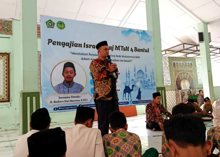 MTsN 4 Bantul Peringati Isra' Mi'raj Nabi Muhammad SAW 46 whatsapp image 2026 01 15 at 14251220260116205618