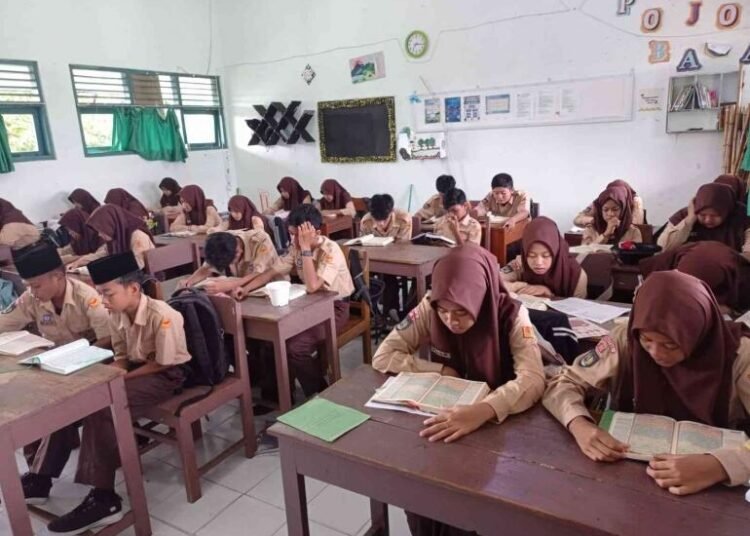 Gelar Muqoddaman, MTsN 4 Bantul Libatkan Seluruh Warga Madrasah 46 whatsapp image 2026 02 27 at 08 54 22 69a13d5bc925c420c841ba52