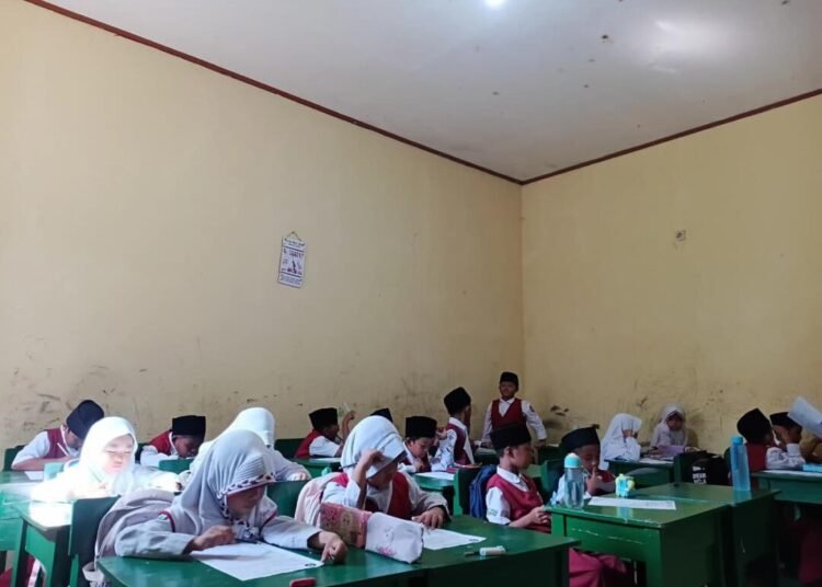 Pembelajaran di MIS Ismul Azhom