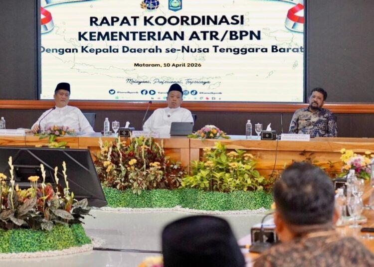 Rakor Bersama Pemda NTB, Menteri Nusron Sebut Integrasi Data Tanah dan Pajak Bisa Dongkrak PAD hingga 300% 46 7a5dc2b2 244e 4086 99f9 b2643031f005