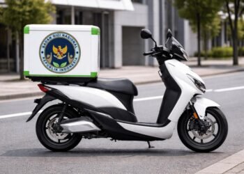 Electric scooter with delivery box in city 1