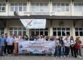 Peserta Fam Trip Geosite Gunung Kidul berfoto bersama sebelum berangkat di Dinas Pariwisata DIY (Istimewa)