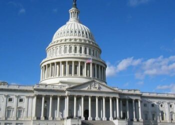 Foto Dokumentasi Gambar Capitol Hill (Washington DC) (Sumber: Tripadvisor)