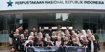 Foto bersama Mahasiswa Program Studi Komunikasi dan Penyiaran Islam (KPI) UIN Salatiga angkatan 2024, Perpustakaan Nasional Republik Indonesia (Perpusnas), Jakarta (15/4)
