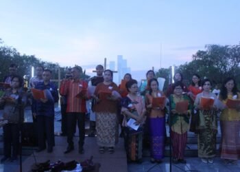 Kesaksian pujian Paduan Suara Generasi Penerus Keluarga Pahlawan (Sumber: Dokpanitia)