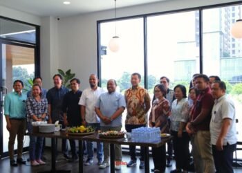 photo bersama Manajemen Tekko & Sakura Garden City