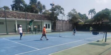 Silaturahim dan Olahraga Tenis Bersama Kodim 0809 Kediri dan Pengurus PTK