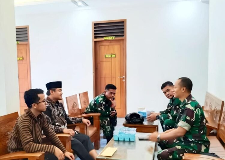 Kodim 0809 Kediri Bangunkan Fasilitas Olahraga Garjas B di Ponpes Nurul Huda Al Manshurin