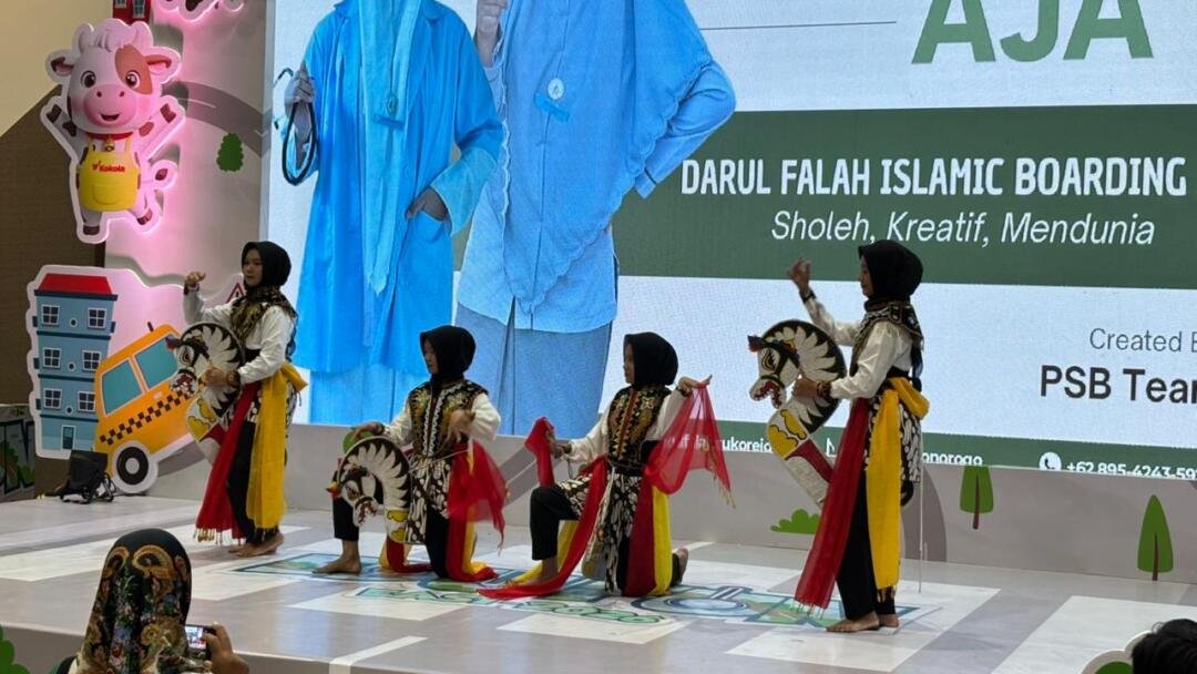 Penampilan Kesenian Reog & Jathil Ponorogo Darul Falah Ponorogo 