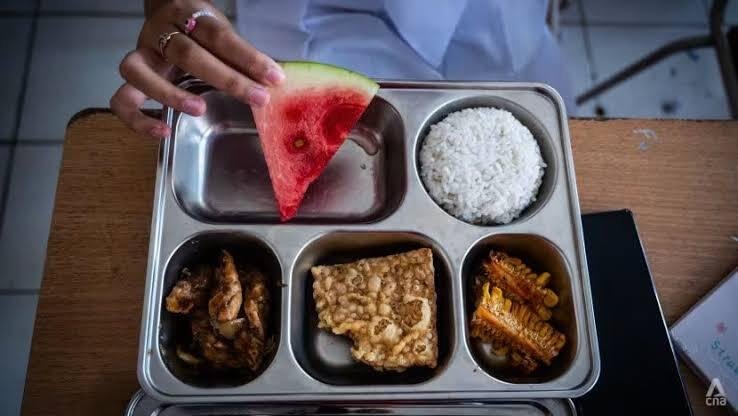 Makanan Bergizi Gratis: Program Baik yang Masih Butuh Pembenahan 46 Foto makanan pada MBG (Makan Bergizi Gratis) (Sumber: CNA.id)