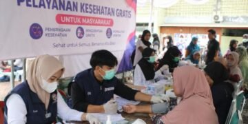 Program CKG Dorong Masyarakat Lebih Peduli Kesehatan tanpa Terbebani Biaya 30 95033 01510420052026 pelayanan kesehatan gratis AI ilustrasi