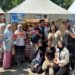 Tim pendamping Iwakula bersama Wakil Wali Kota Depok pada kegiatan bazar UMKM Vokhumfest 2026. (Sumber: Dokumentasi Tim Pendamping Iwakula)