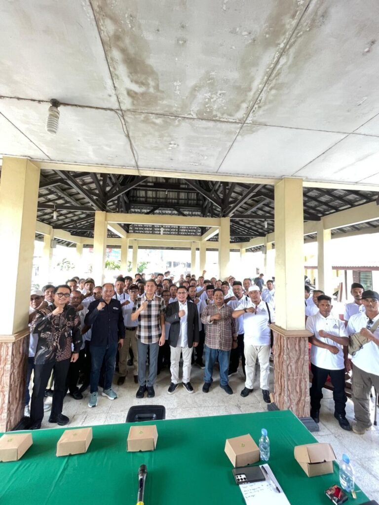 Sukses Gelar Majelis Kebangsaan 2026, GENTAR Wujudkan Kedaulatan Desa dan Serahkan 100 Jaminan Sosial Pekerja di Sukoharjo 49 IMG 20260524 WA0012