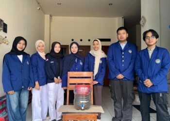 Mahasiswa PGSD UNY menggelar kegiatan bertajuk "inovasi budaya pangan kreatif berbasis lingkungan" (Sumber: Dokumentasi Pribadi)