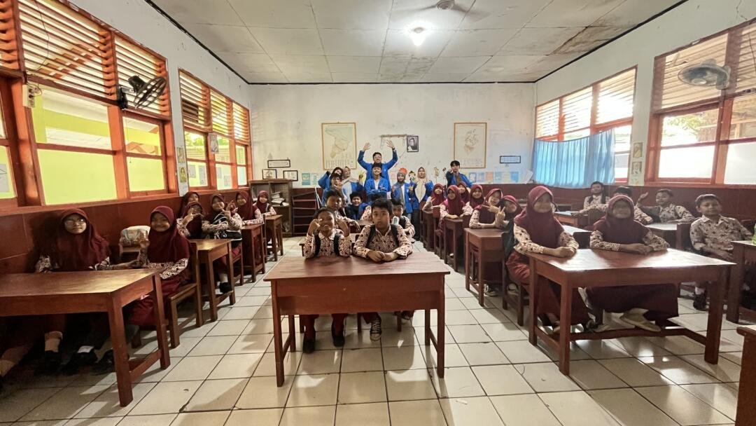 Menanamkan Wawasan Nusantara Sejak Dini melalui Kegiatan Pengabdian Masyarakat di SDN 3 Purwasari 50 IMG