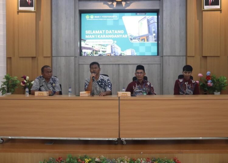 MAN 1 Karanganyar Studi Tiru Pengelolaan Asrama ke MAN 1 Yogyakarta 47 IMG 0661