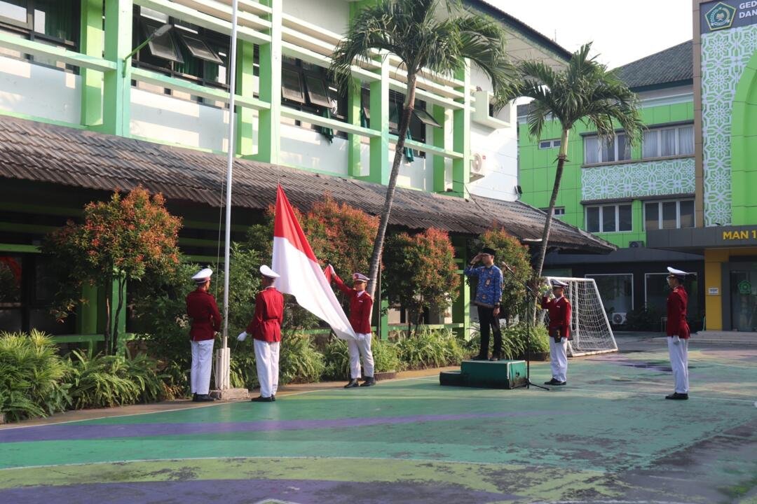 MAN 1 Yogyakarta Gelar Upacara Hari Kebangkitan Nasional ke-118 48 MAN 1 Yogyakarta