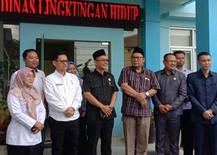 Komisi III DPRD Warning Krisis Lingkungan, DLH Majalengka Kekurangan Fasilitas 46 IMG 20260513 192541