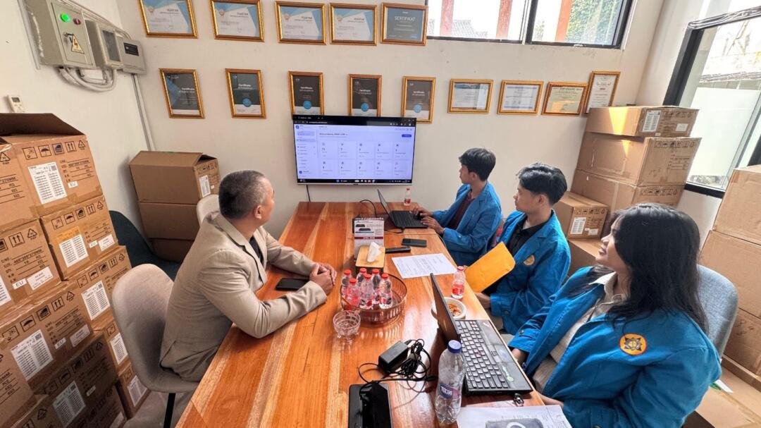 Transformasi Digital Pengelolaan Inventaris, Mahasiswa Universitas Pamulang Berhasil Bangun Aplikasi SIMA Berbasis Website di PT Solusi Teknologi Unggul 53 KP