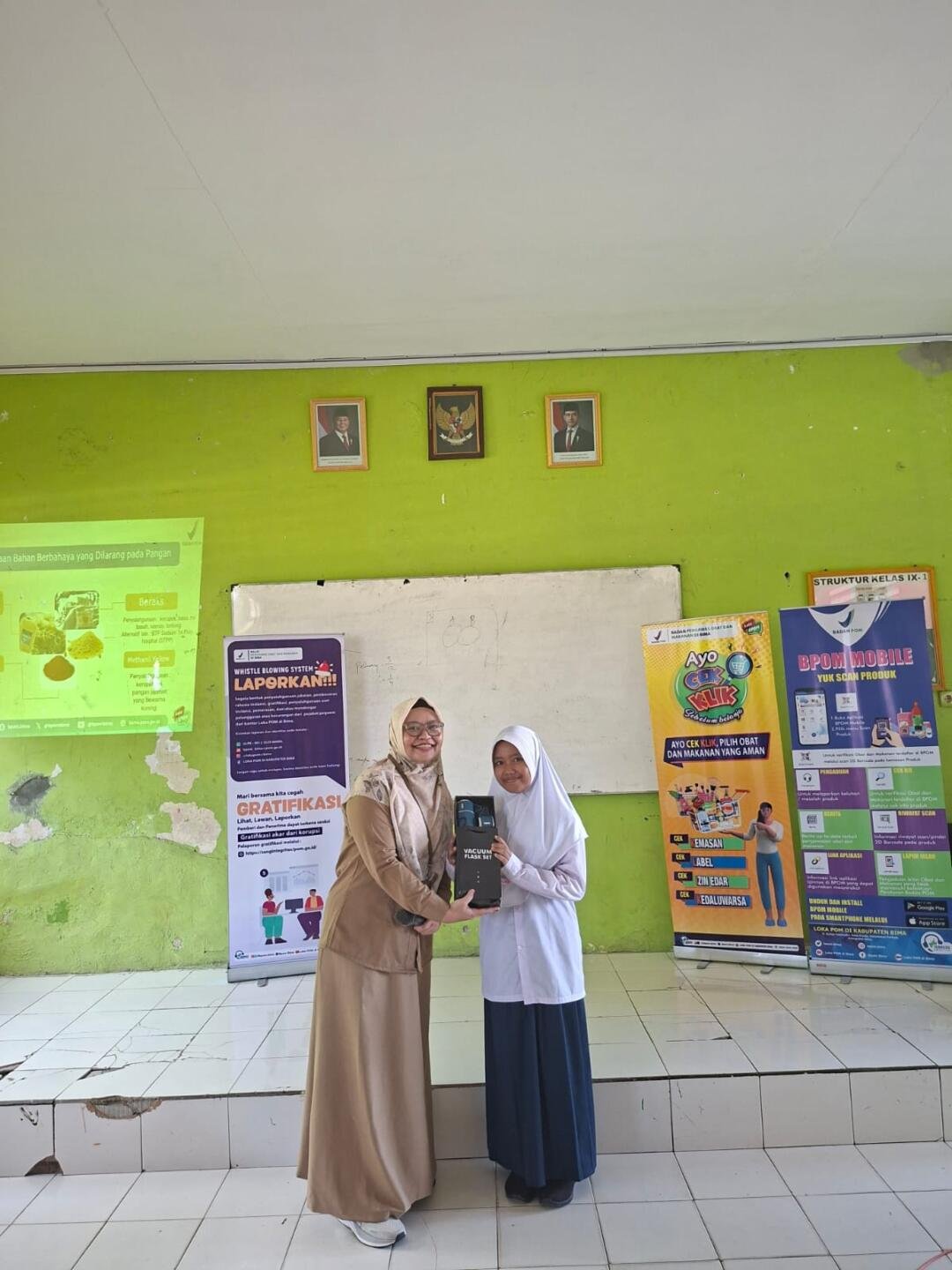 SMPN 1 Lopok