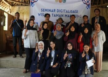Mahasiswa Ilmu Komunikasi Dorong Digitalisasi Promosi Wisata Lokal di Taman Wisata Manyung, Kabupaten Nganjuk 46 WhatsApp Image 2026 05 12 at 11.59.31
